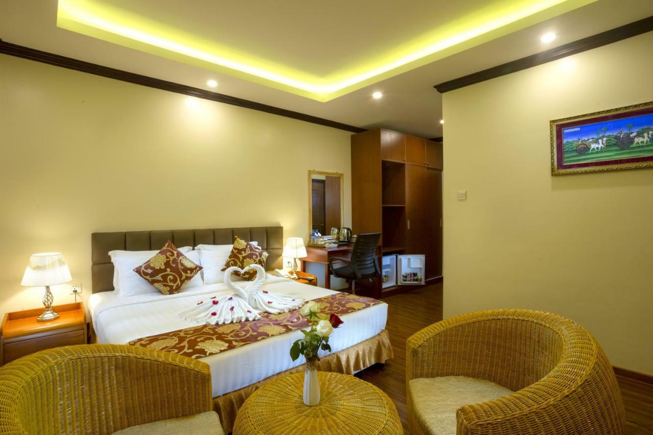 Virati Hotel Янгон Экстерьер фото