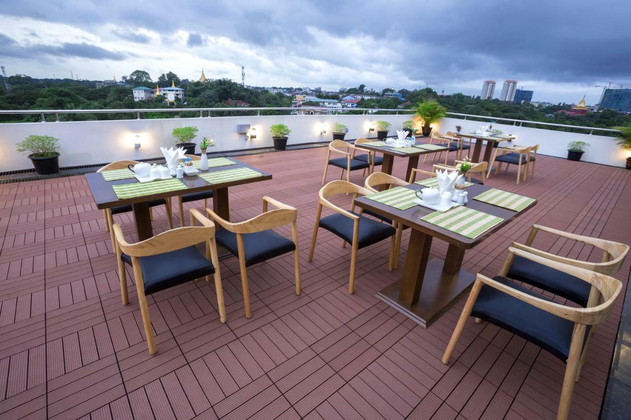 Virati Hotel Янгон Экстерьер фото